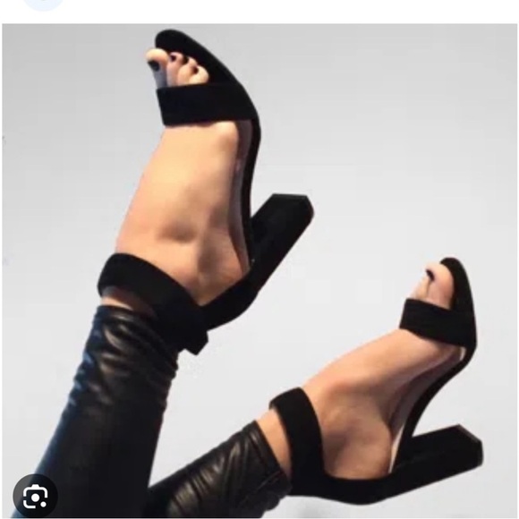 Jeffrey Campbell Lindsay Block Heel Ankle Strap Heeled Sandals Pumps Size 10 - Picture 7 of 12